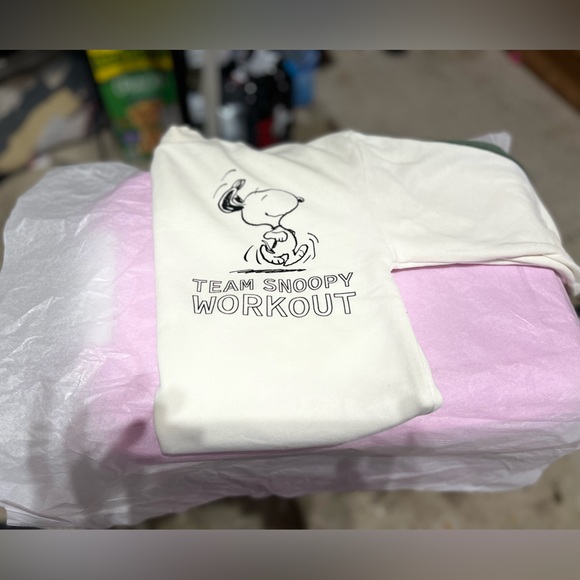 Snoopy one piece set - Picture 3 of 3